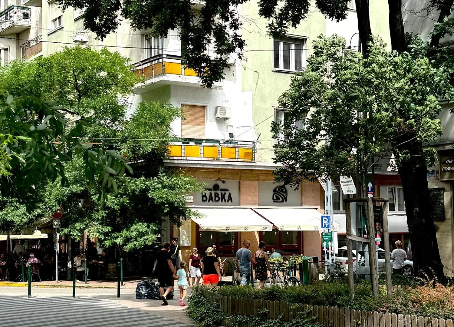Studio V Budapest 0*,